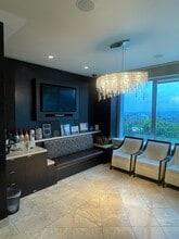 9201 W Sunset Blvd, West Hollywood, CA for lease Interior Photo- Image 2 of 13