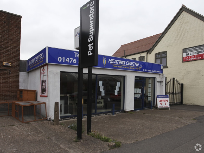 91-93 London Rd, Grantham for lease - Building Photo - Image 2 of 8