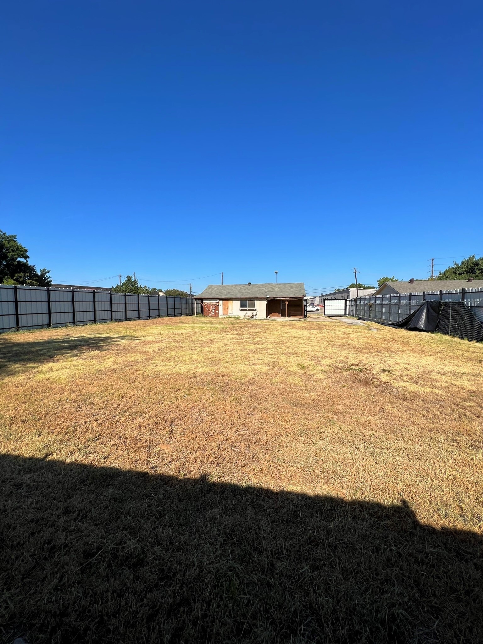 11462 Newkirk St, Dallas, TX à vendre Photo du bâtiment- Image 1 de 30