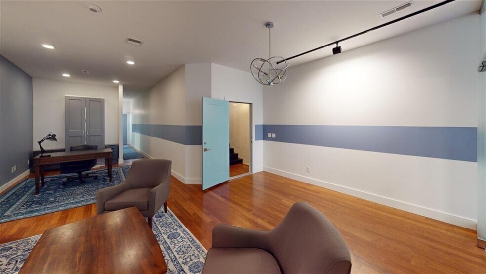 109 E Main St, Glasgow, KY à vendre - Photo du bâtiment - Image 3 de 29