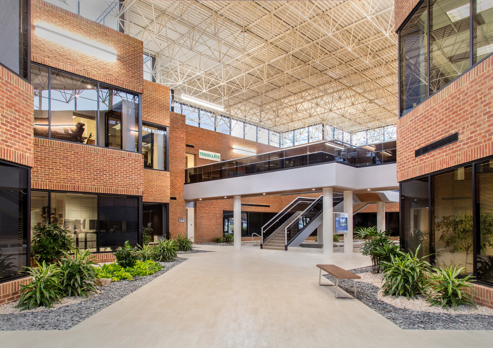 4121 Cox Rd, Glen Allen, VA for lease Lobby- Image 1 of 2