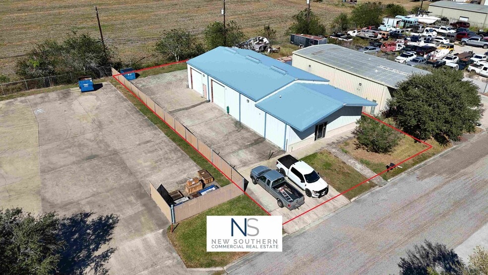 1959 Saratoga Blvd, Corpus Christi, TX for lease - Building Photo - Image 3 of 6