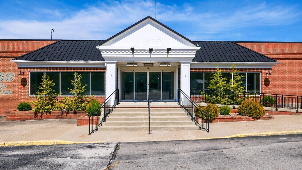 50 Southeast Ave, Tallmadge, OH à vendre - Photo du bâtiment - Image 3 de 36