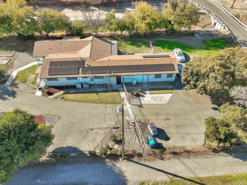 2962 Jefferson Ave, Yuba City, CA for sale - Building Photo - Image 2 of 5