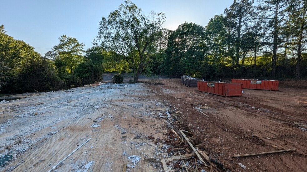 2084 McGee Rd SW, Snellville, GA for sale - Building Photo - Image 3 of 28