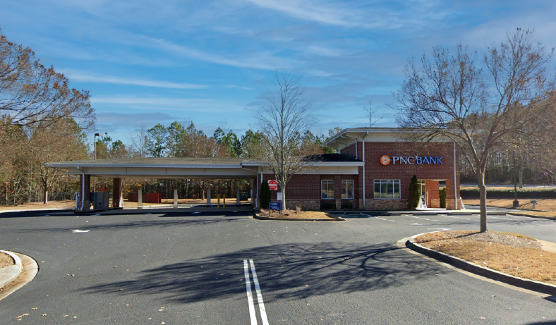 5320 Flynn Crossing Dr, Alpharetta, GA for lease - Building Photo - Image 1 of 1