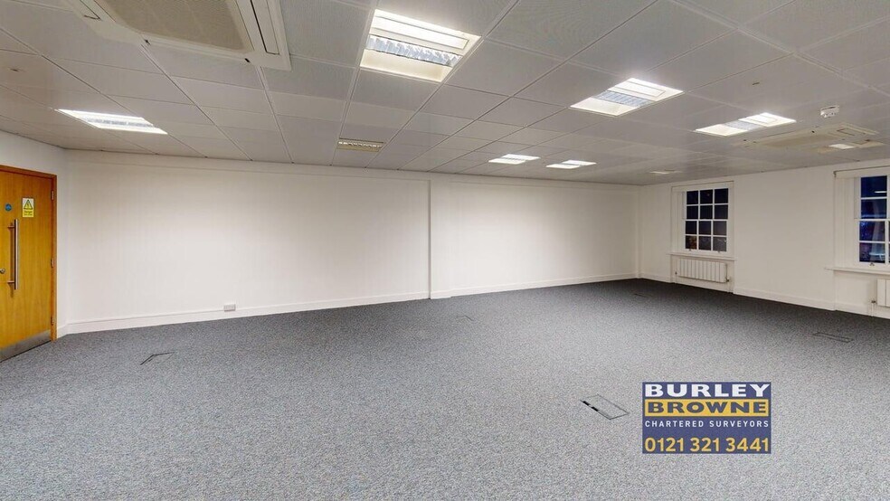707 Warwick Rd, Solihull à louer - Photo du bâtiment - Image 3 de 11