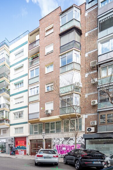 Calle del General Díaz Porlier, 48, Madrid, Madrid à louer - Photo principale - Image 1 de 3
