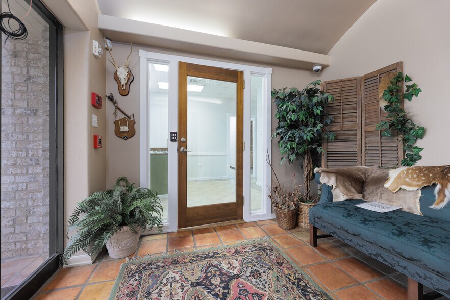 12150 Valliant St, San Antonio, TX à louer - Photo du bâtiment - Image 3 de 13