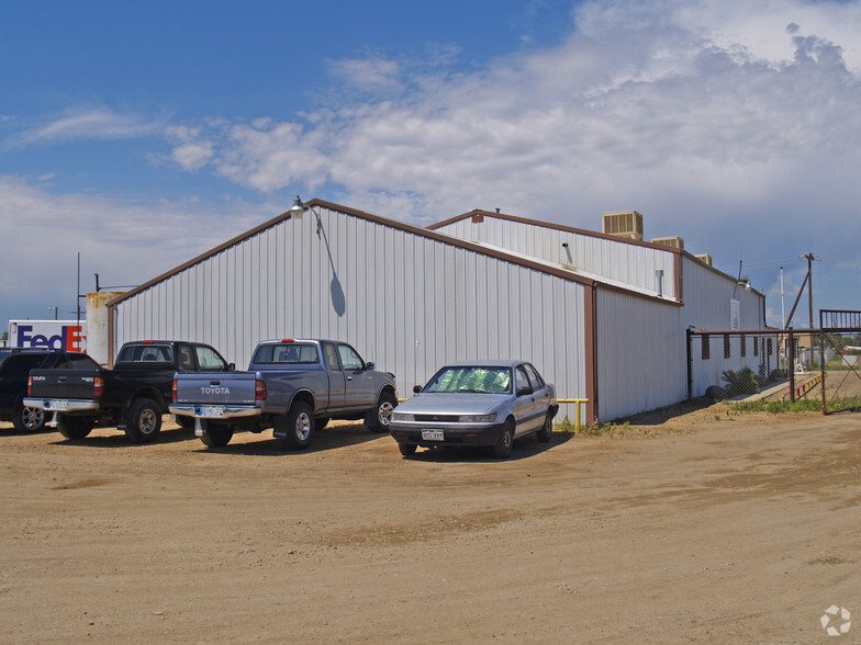 1352 Factory Dr, Fort Lupton, CO à vendre - Photo du bâtiment - Image 2 de 2