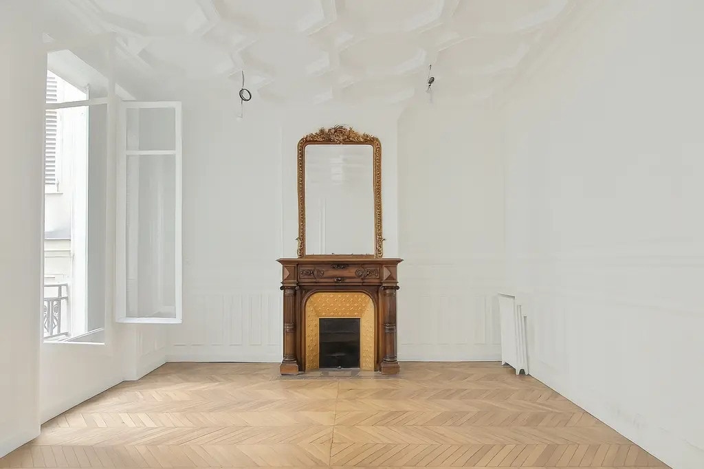 Office in Paris for sale Interior Photo- Image 1 of 3