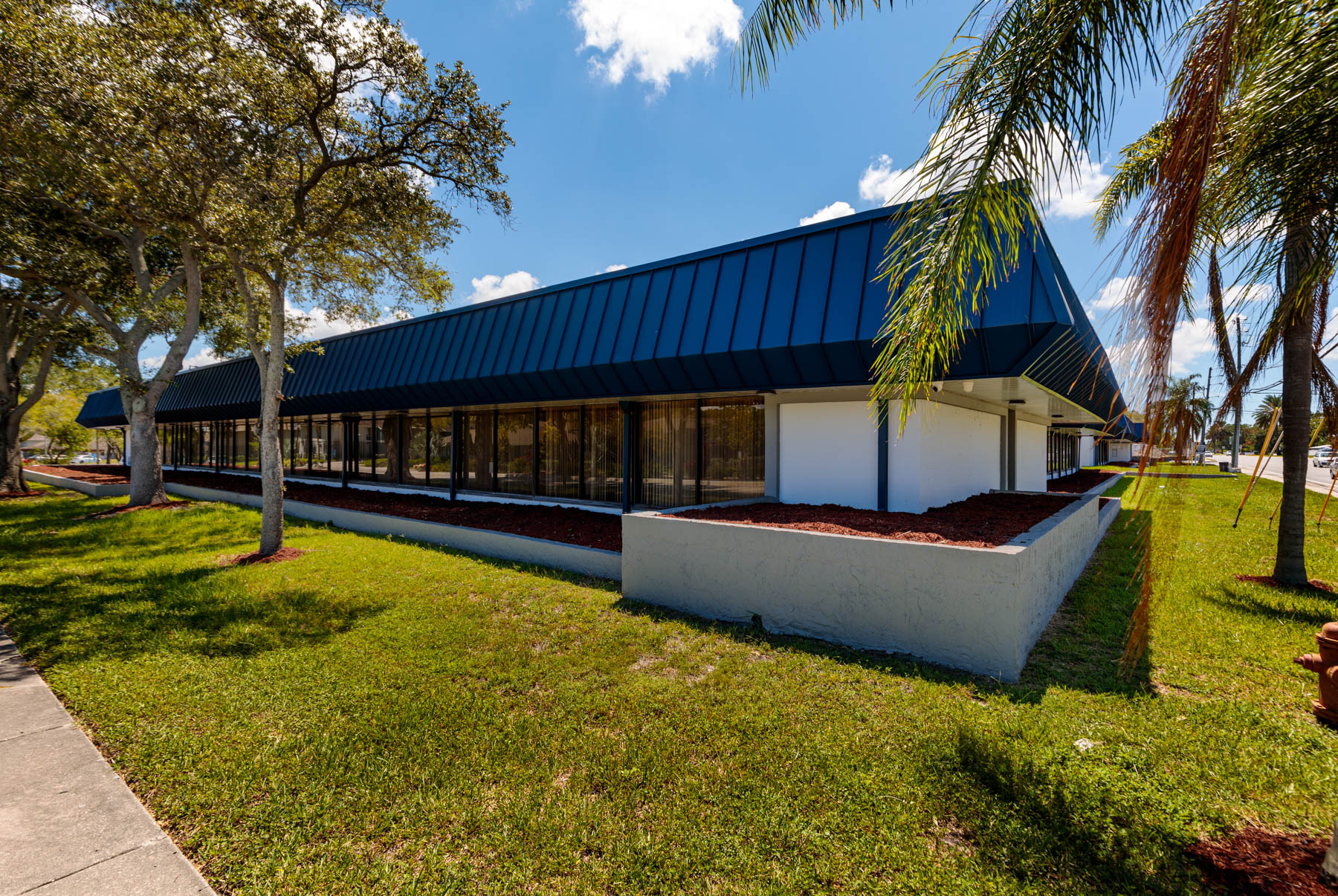 1301 Seminole Blvd, Largo, FL for sale Building Photo- Image 1 of 1