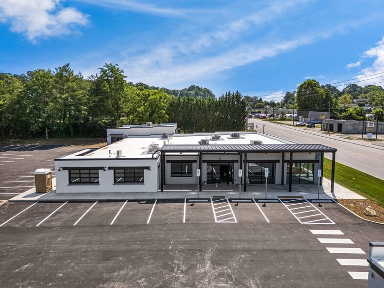 1449 Smokey Park Hwy, Candler, NC for lease - Building Photo - Image 3 of 21