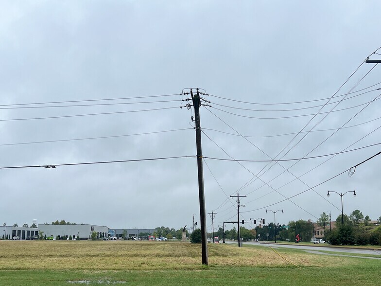 Hundred Oaks (Lots 1A 1B 1C), Edmond, OK à vendre - Photo du bâtiment - Image 3 de 28