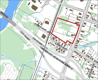 Plus de détails pour 566-582 Main St, Lewiston, ME - Terrain à louer