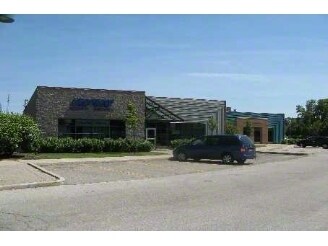 Plus de détails pour 5155 Spectrum Way, Mississauga, ON - Bureau à vendre