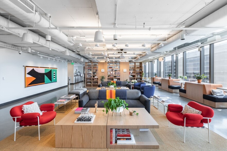 1775 Tysons Blvd, McLean, VA for lease - Interior Photo - Image 2 of 6