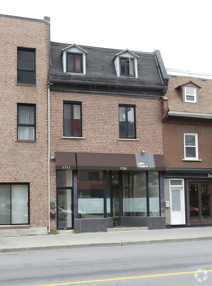 1709-1711 Rue Atateken, Montréal, QC à louer - Photo du bâtiment - Image 2 de 2