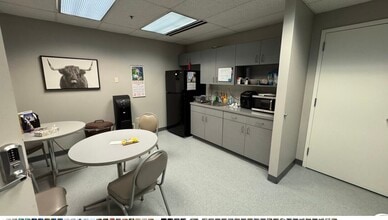 2925 William Penn Hwy, Easton, PA for lease Interior Photo- Image 1 of 11