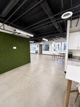 4221 Wilshire Blvd, Los Angeles, CA for lease Interior Photo- Image 2 of 7