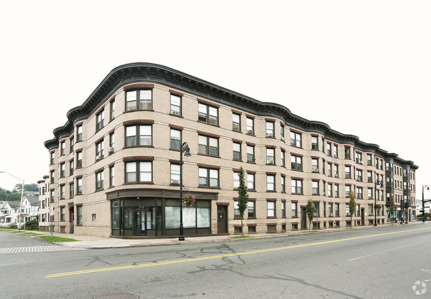 519 Main St, Springfield, MA à vendre - Photo du bâtiment - Image 2 de 6