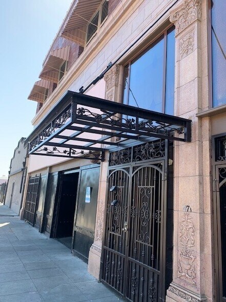 47 N Grant St, Stockton, CA à vendre - Photo du bâtiment - Image 3 de 26