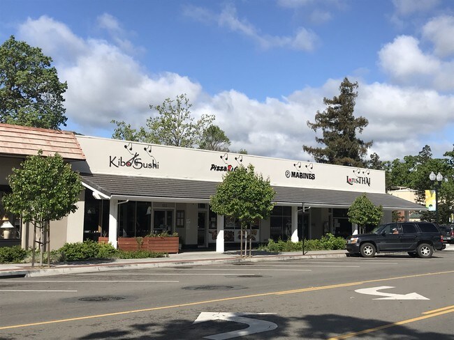 Plus de détails pour 115-125 Hartz Ave, Danville, CA - Commerce de détail à louer