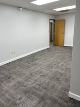 110-210 Wilshire Blvd, Casselberry, FL for lease Interior Photo- Image 2 of 3