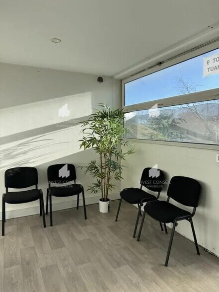 10-12 Rue Condorcet, Taverny for lease - Building Photo - Image 3 of 10