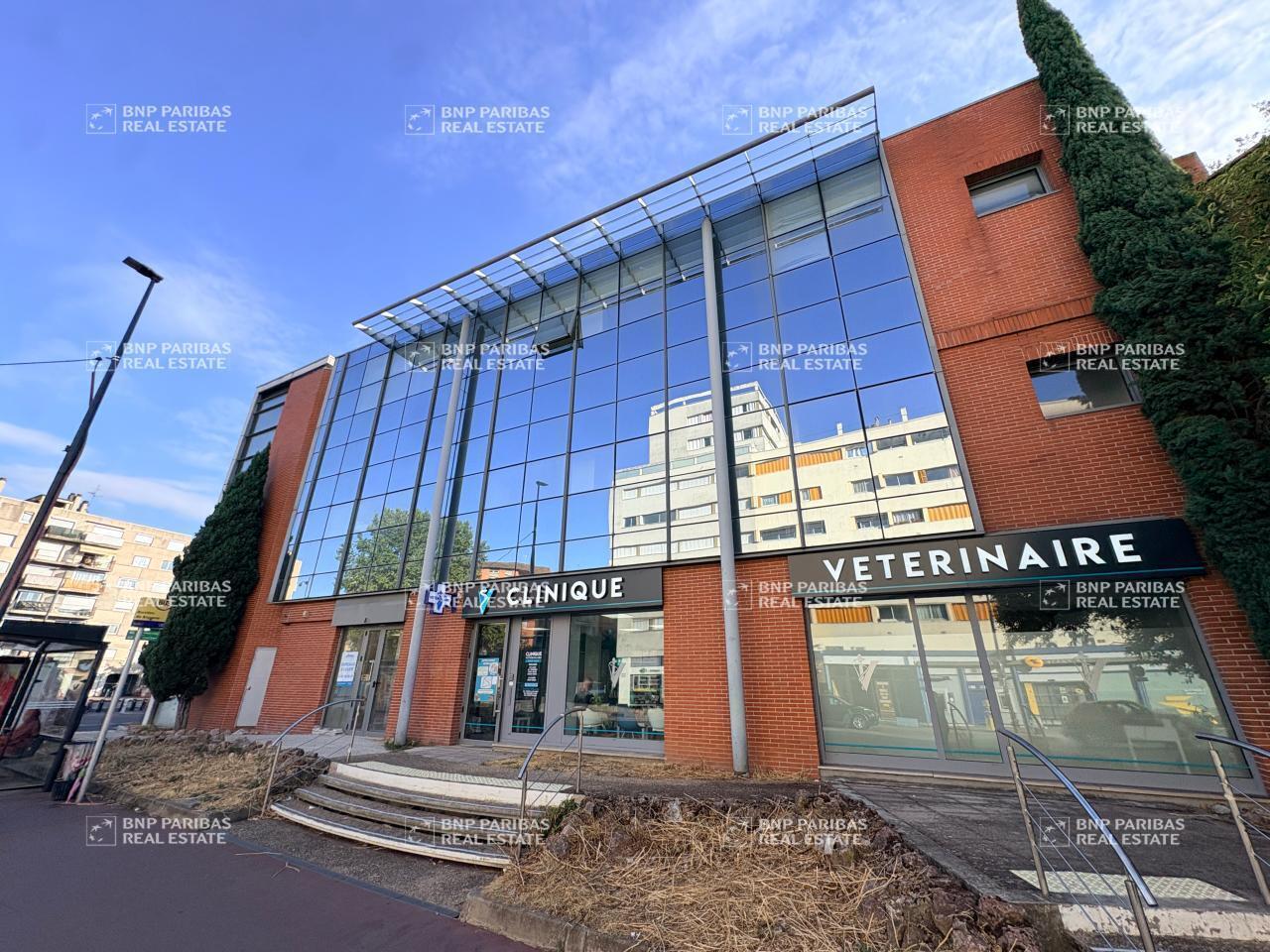 Office in Toulouse for lease Building Photo- Image 1 of 21