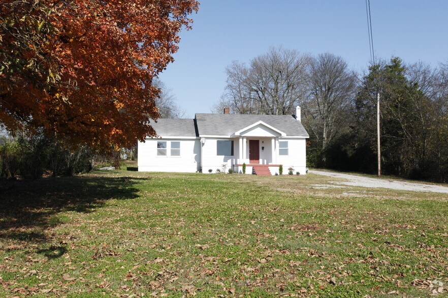 11625 Lebanon Rd, Mount Juliet, TN à vendre - Photo du bâtiment - Image 2 de 3