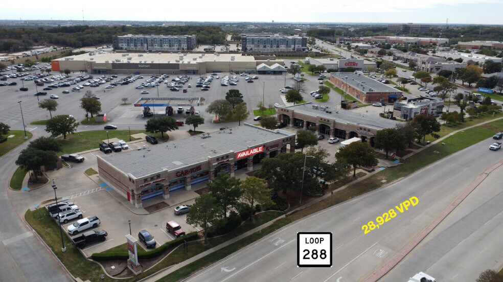 1501-1507 S Loop 288, Denton, TX à louer - Photo du bâtiment - Image 1 de 2