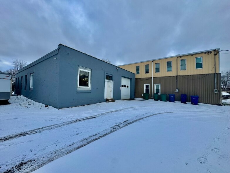 58 Rano St, Buffalo, NY for sale - Primary Photo - Image 1 of 27