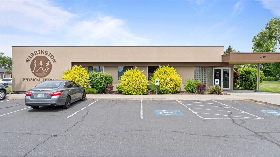 3807 W Court St, Pasco, WA à vendre - Photo du bâtiment - Image 2 de 34