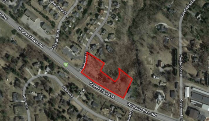 Grand River Ave, Howell, MI à vendre - Photo du bâtiment - Image 1 de 4