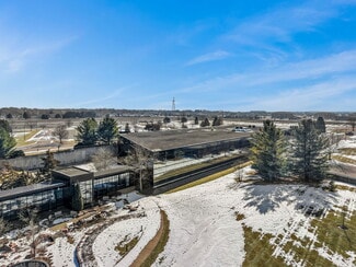 Plus de détails pour 1 Qbe Way, Sun Prairie, WI - Bureau à louer