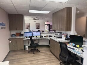 8618 N 35th Ave, Phoenix, AZ à louer Photo intérieure- Image 2 de 14