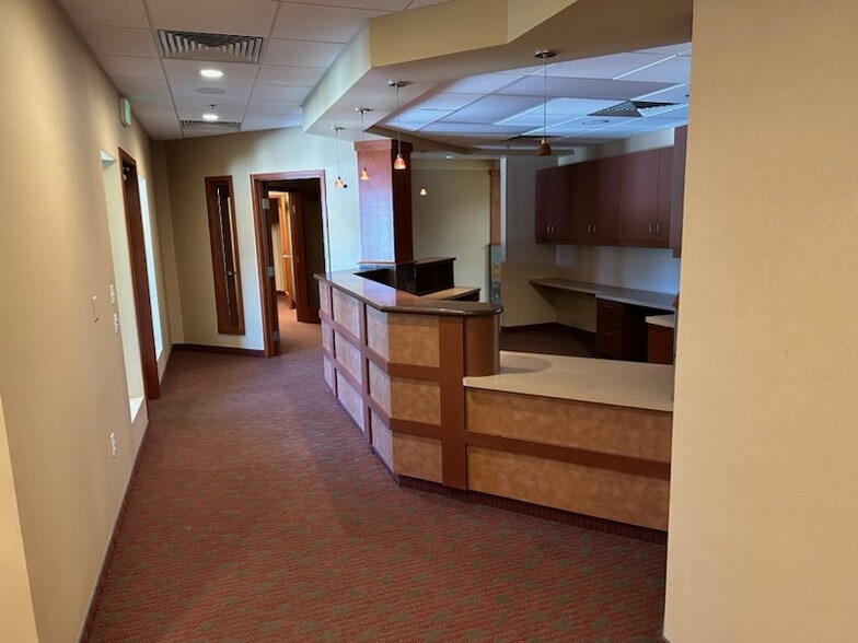 1260-1290 Healdsburg Ave, Healdsburg, CA for lease - Interior Photo - Image 3 of 16