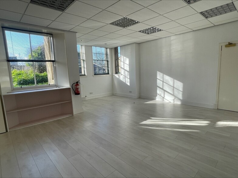 Westfield Park, Dalkeith for lease - Building Photo - Image 3 of 9