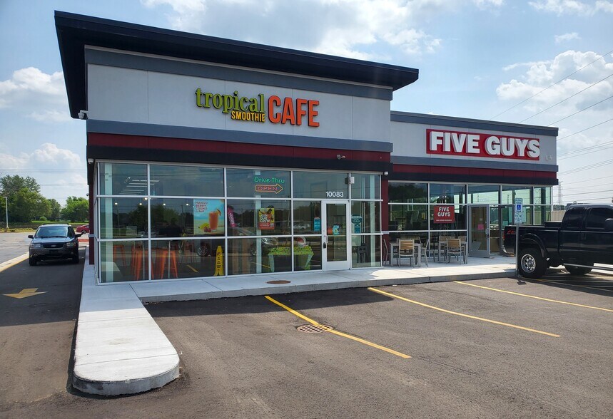 10017 N 2nd Street, Machesney Park, IL à louer - Photo du bâtiment - Image 3 de 4