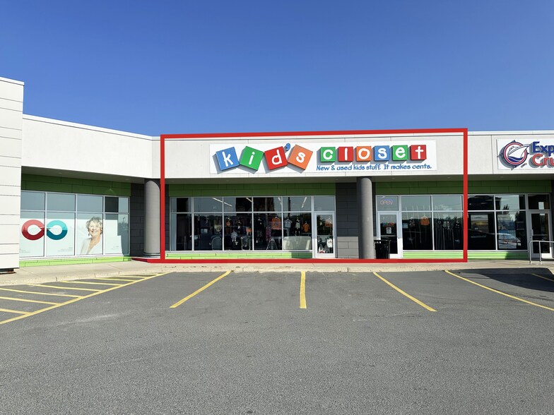 900 Lasalle Blvd, Greater Sudbury, ON à louer - Photo du bâtiment - Image 2 de 3