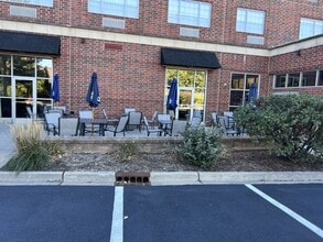 1110 Willow Rd, Northbrook, IL à louer Photo du bâtiment- Image 1 de 5