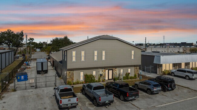 More details for 6541 Industrial Ave, Port Richey, FL - Office, Industrial for Lease