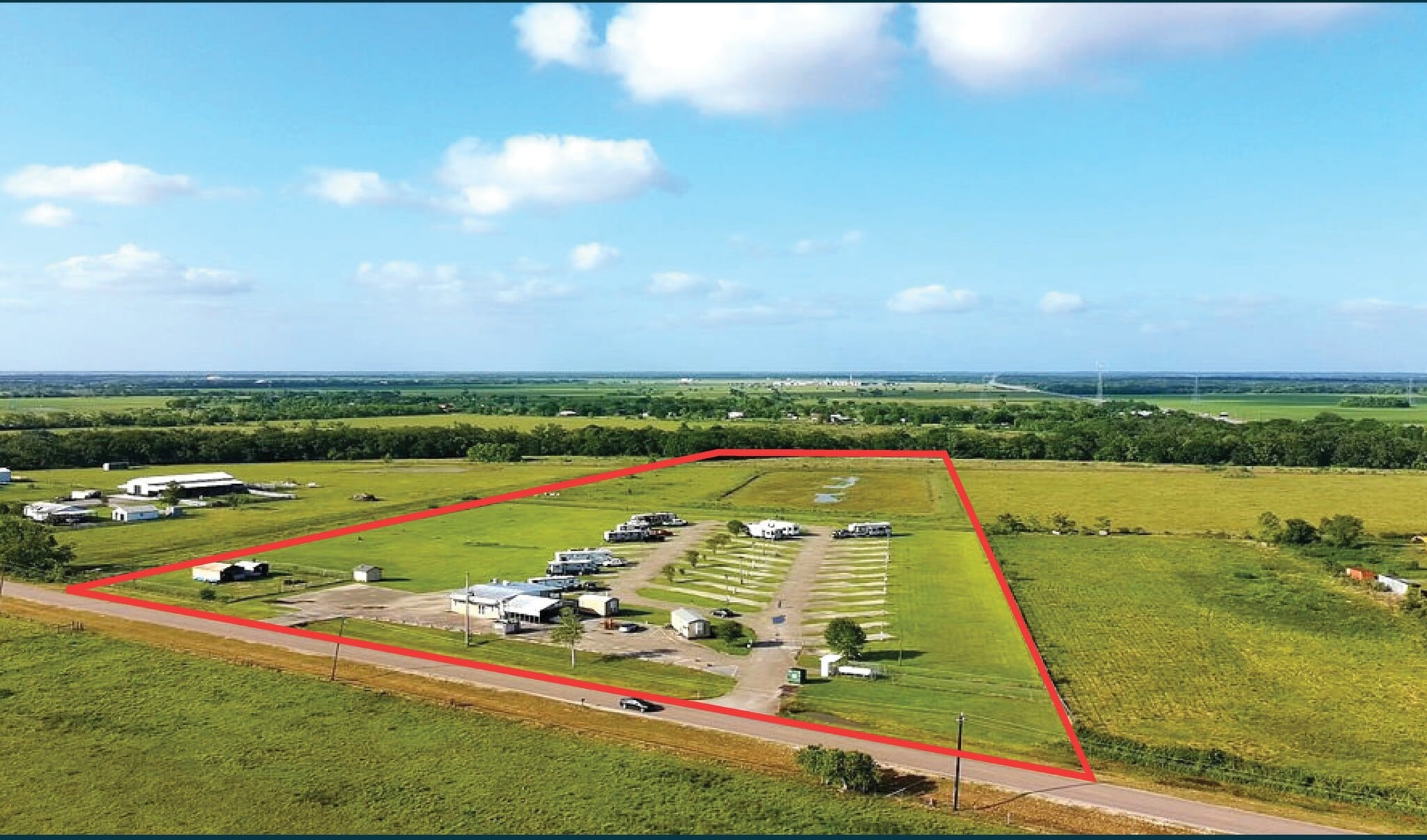 24313 County Rd 46, Angleton, TX à vendre Photo principale- Image 1 de 33
