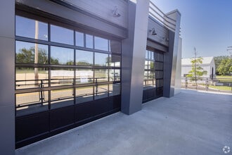 125 E State St, Cherry Valley, IL for lease Building Photo- Image 2 of 16