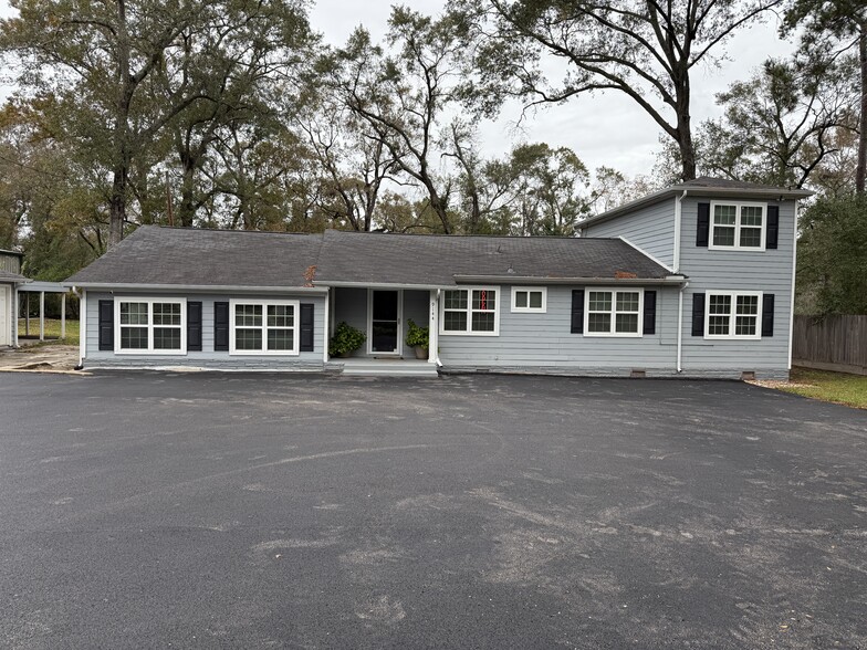 9144 Sharyn Dr, Conroe, TX à louer - Photo du bâtiment - Image 3 de 13