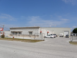 Plus de détails pour 4499 126th Ave N, Clearwater, FL - Industriel à louer