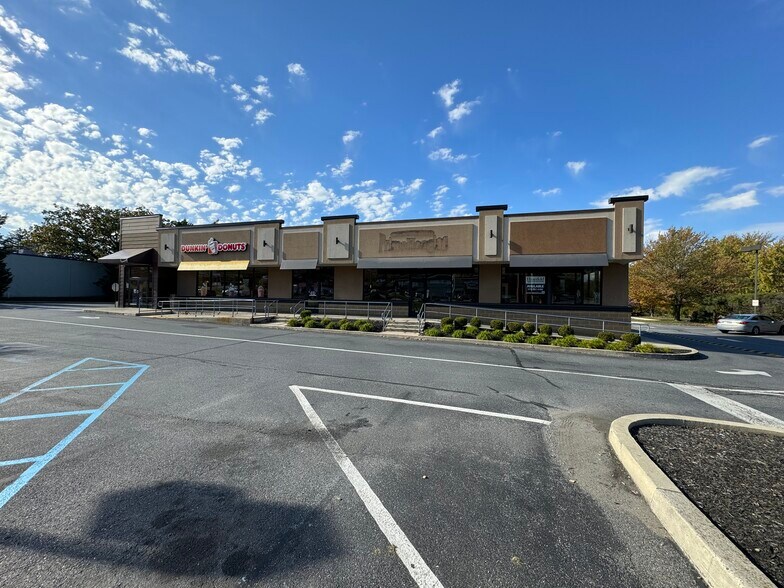 1020 Wilkes Barre Township Blvd, Wilkes-Barre, PA à louer - Photo du bâtiment - Image 2 de 5