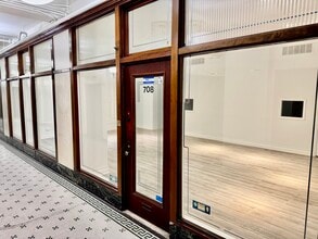 5 S Wabash Ave, Chicago, IL à louer Photo intérieure- Image 2 de 4