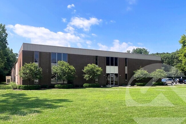 More details for 6566 Sterling Dr S, Sterling Heights, MI - Industrial for Sale